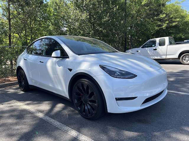 2022 TESLA Model Y