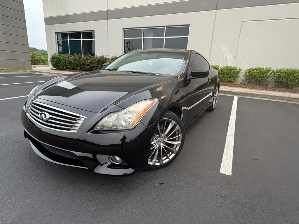 2012 INFINITI G37