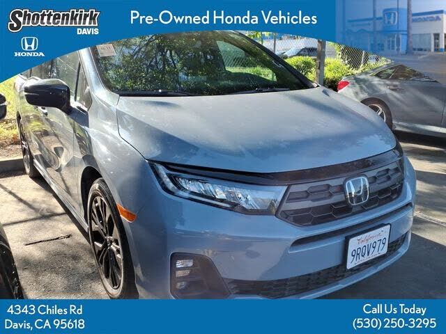 2025 HONDA Odyssey