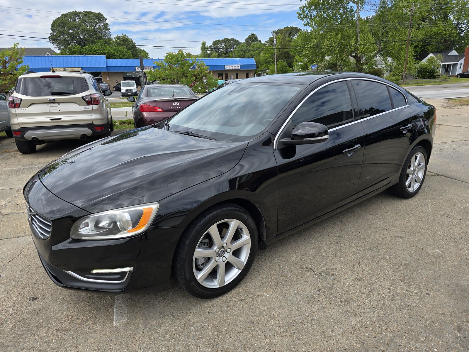 2016 VOLVO S60