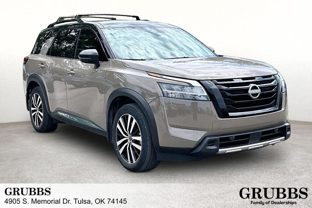 2024 NISSAN Pathfinder