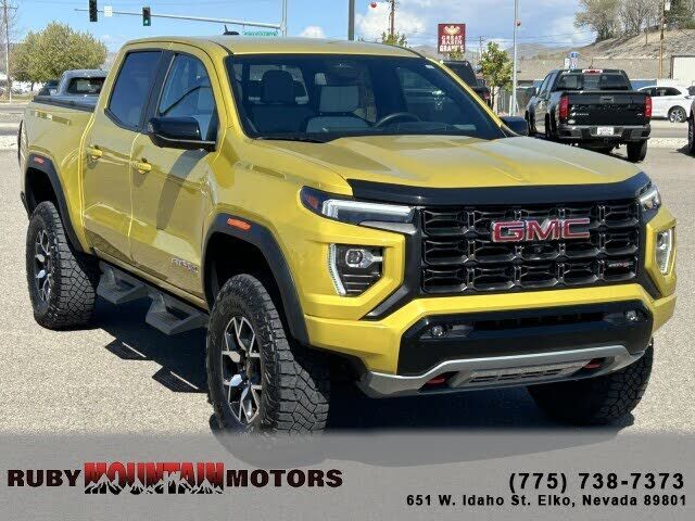 2024 GMC Canyon