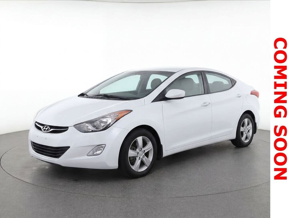 2013 HYUNDAI Elantra