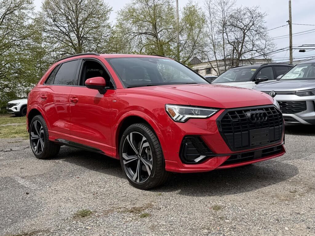 2023 AUDI Q3