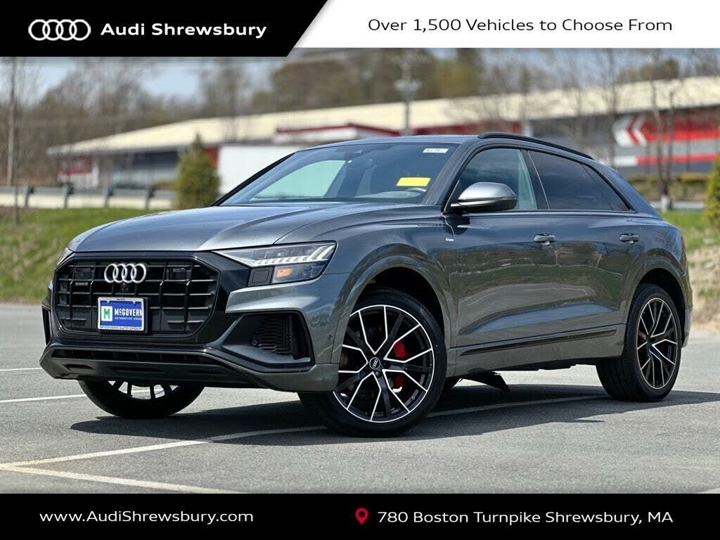 2023 AUDI Q8