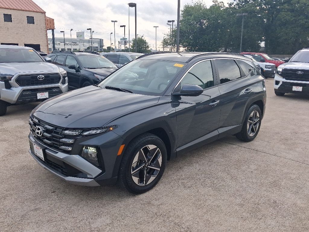 2025 HYUNDAI Tucson