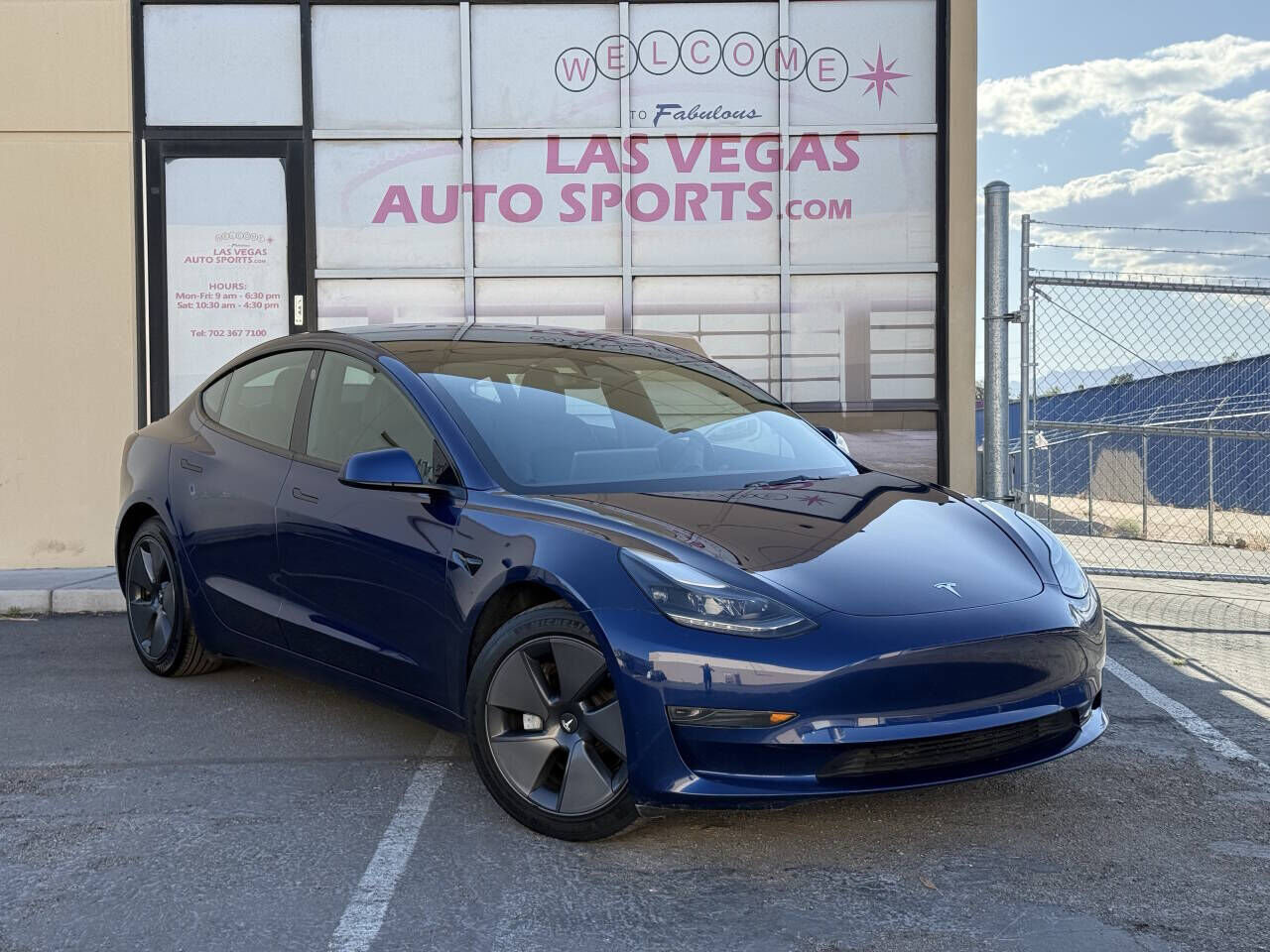 2023 TESLA Model 3