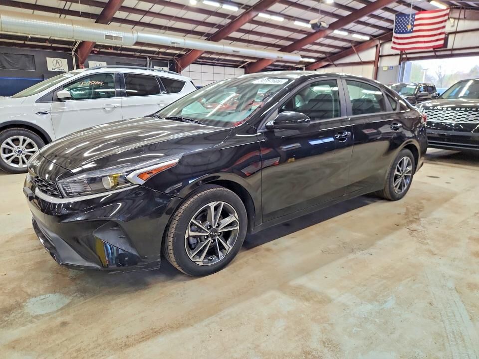 2023 KIA Forte