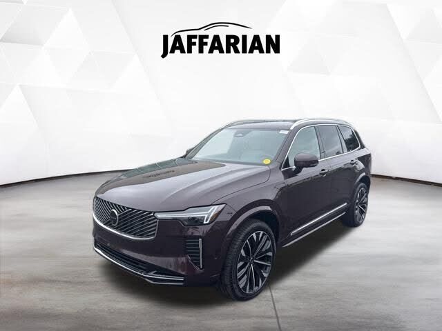 2025 VOLVO XC90