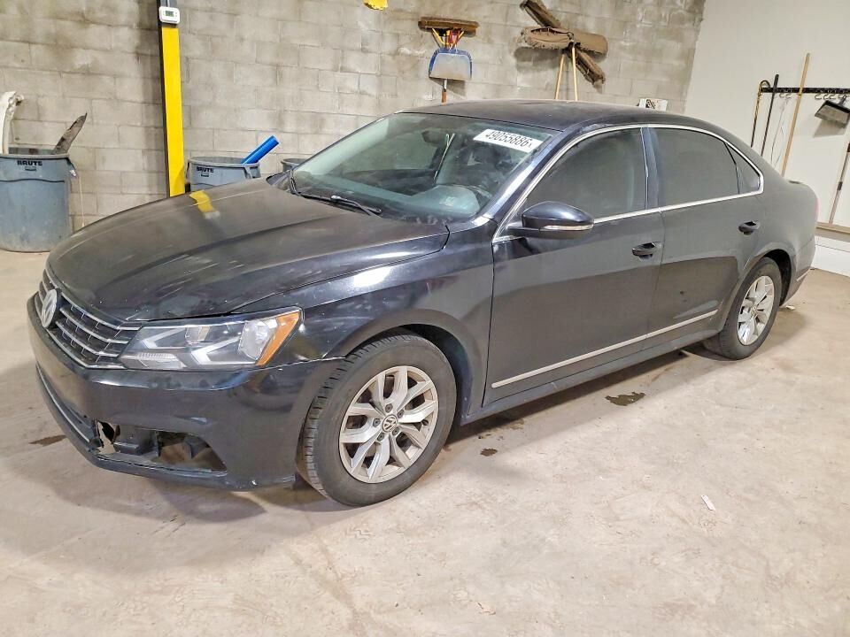 2017 VOLKSWAGEN Passat