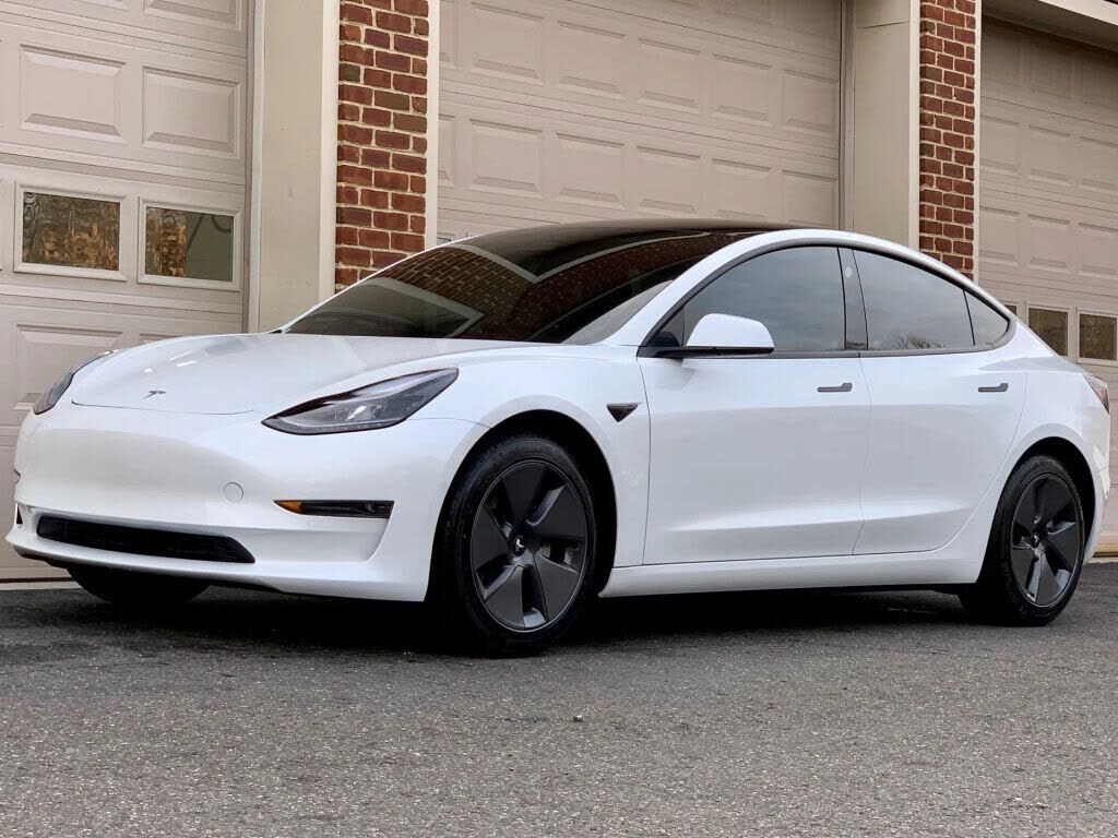 2021 TESLA Model 3