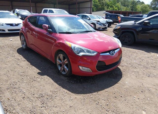 2012 HYUNDAI Veloster