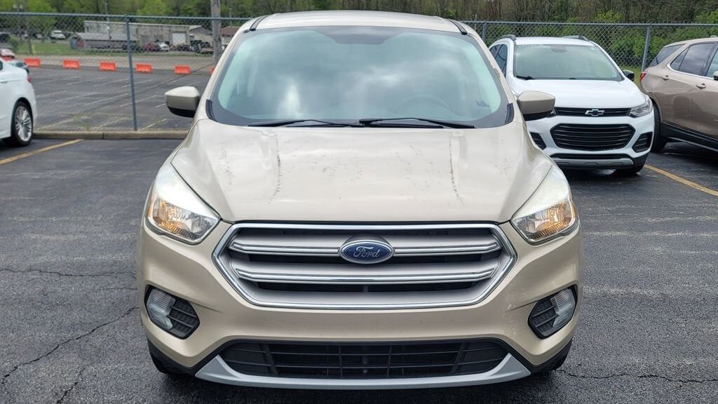 2017 FORD Escape