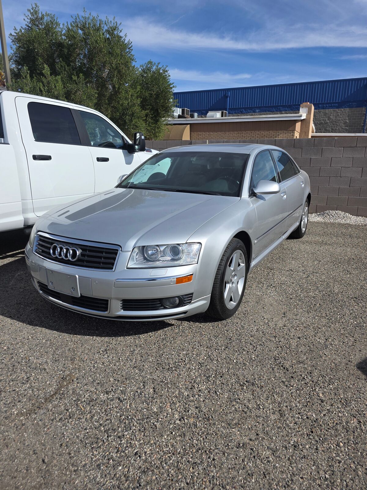 2005 AUDI A8