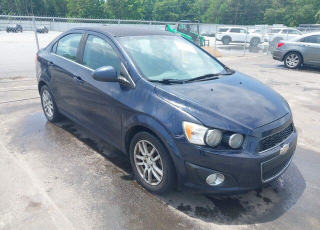2016 CHEVROLET Sonic
