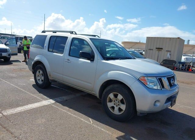 2012 NISSAN Pathfinder