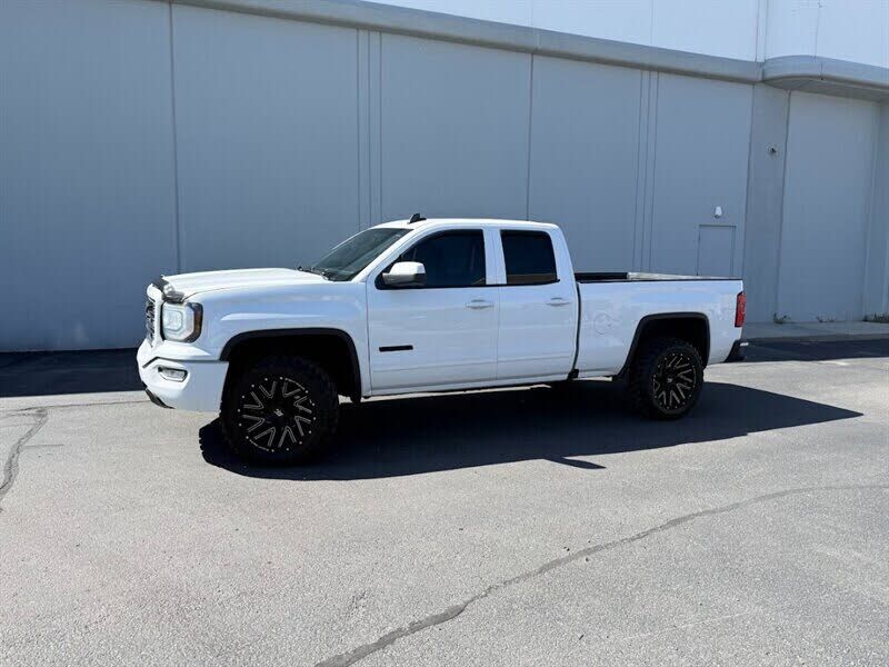 2018 GMC Sierra