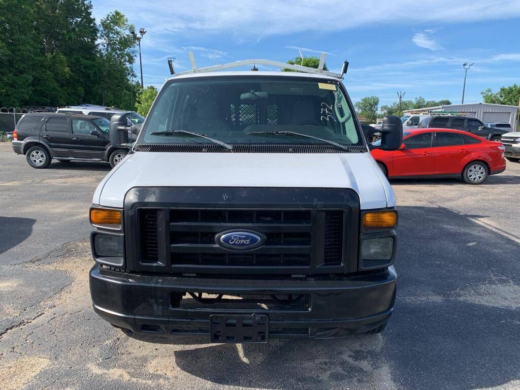2010 FORD E-250