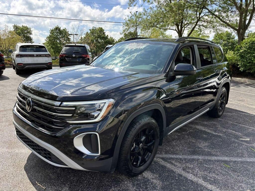 2025 VOLKSWAGEN Atlas