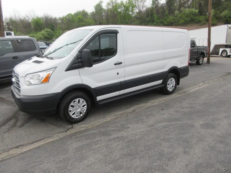 2018 FORD Transit