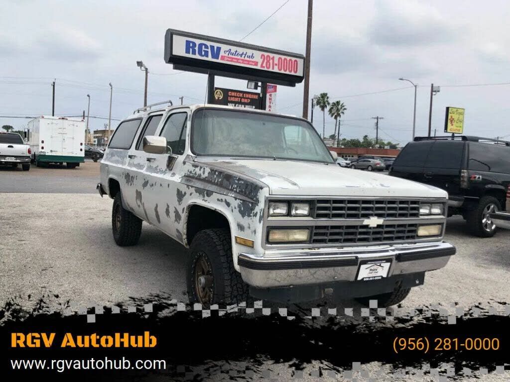 1989 CHEVROLET Suburban