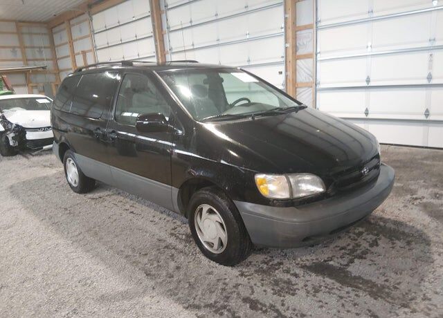 2000 TOYOTA Sienna