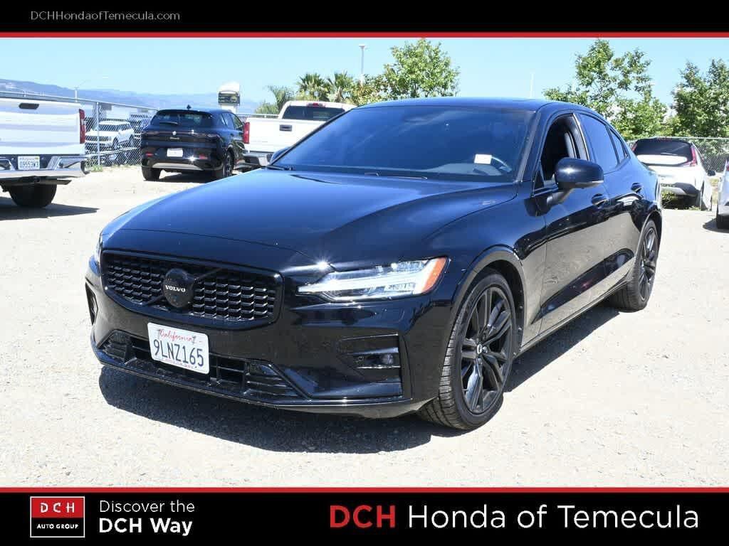 2024 VOLVO S60