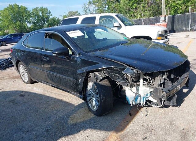 2013 LEXUS ES
