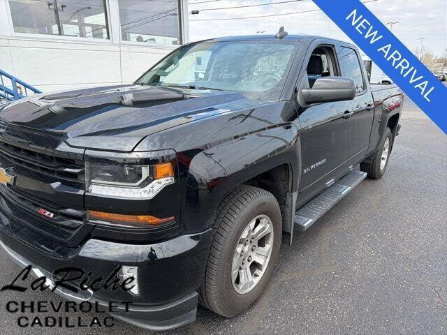 2018 CHEVROLET Silverado