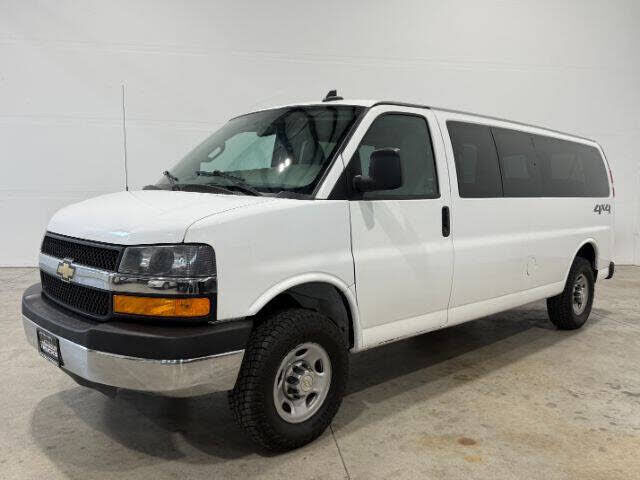 2016 CHEVROLET Express