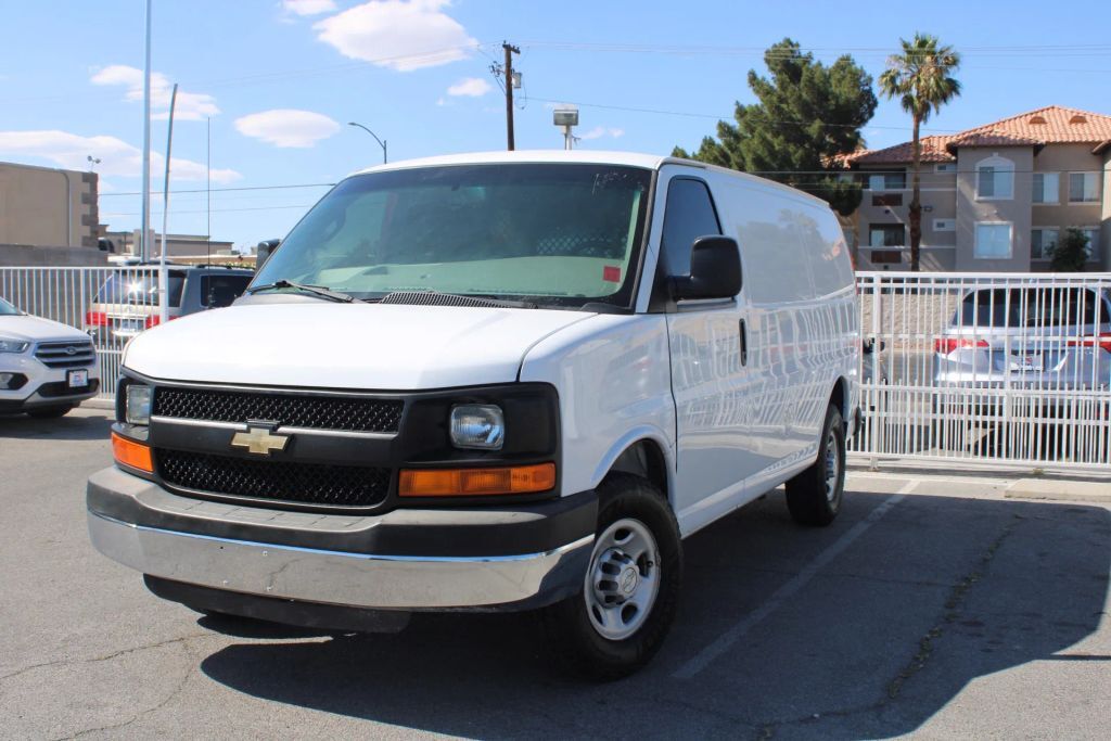 2017 CHEVROLET Express