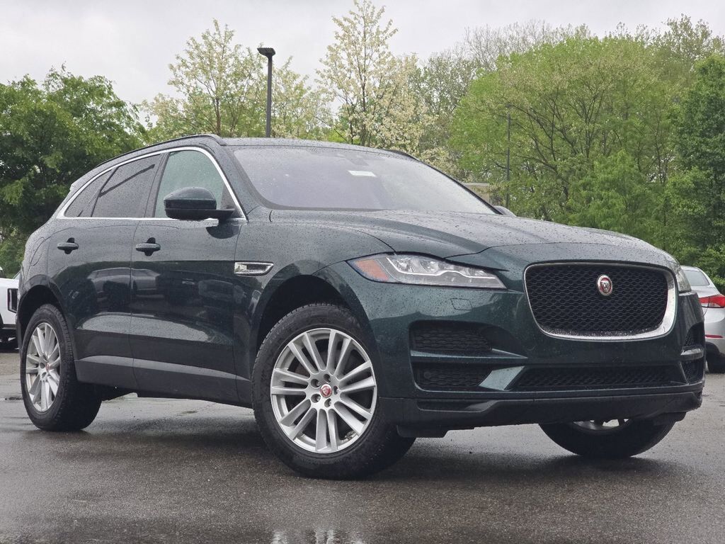 2018 JAGUAR F-Pace
