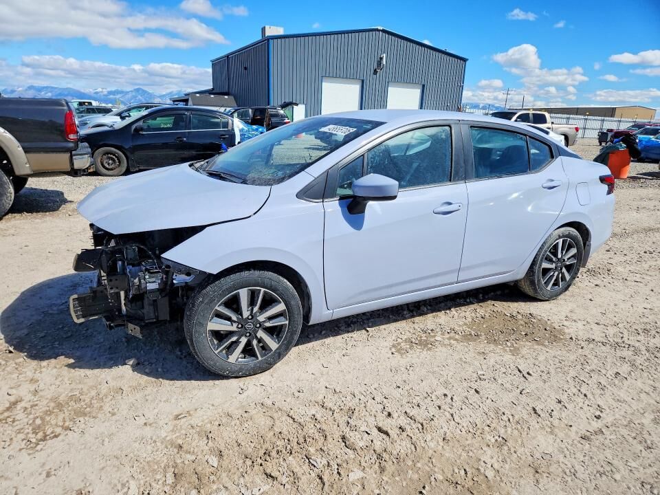 2025 NISSAN Versa