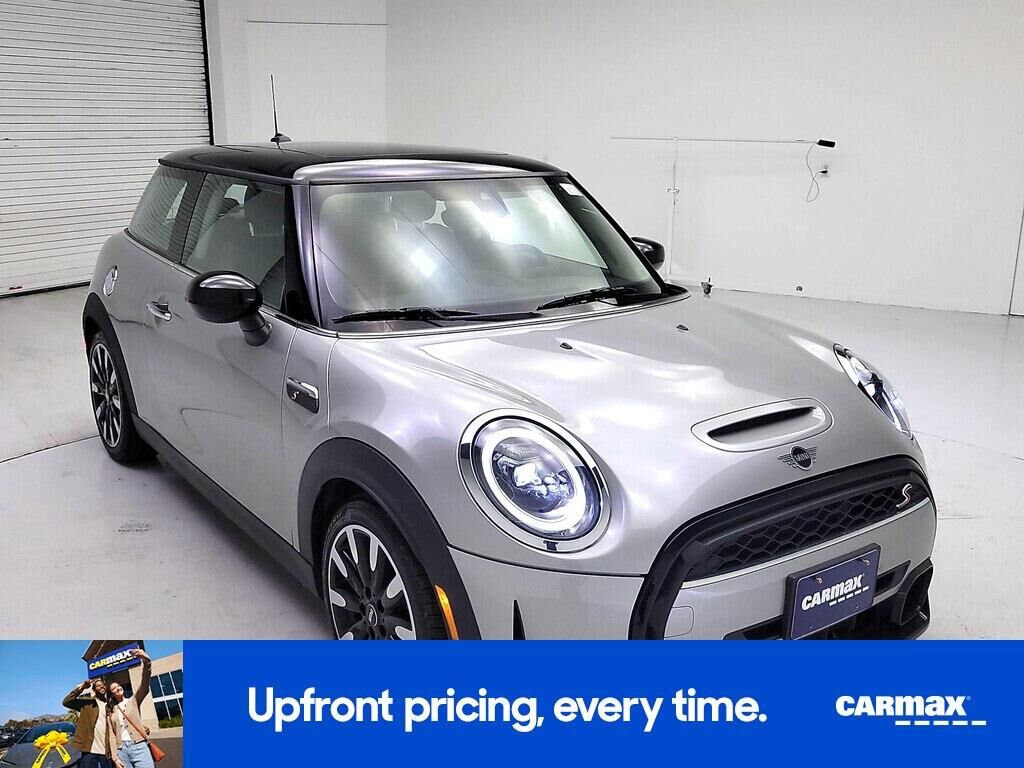 2023 MINI Hardtop