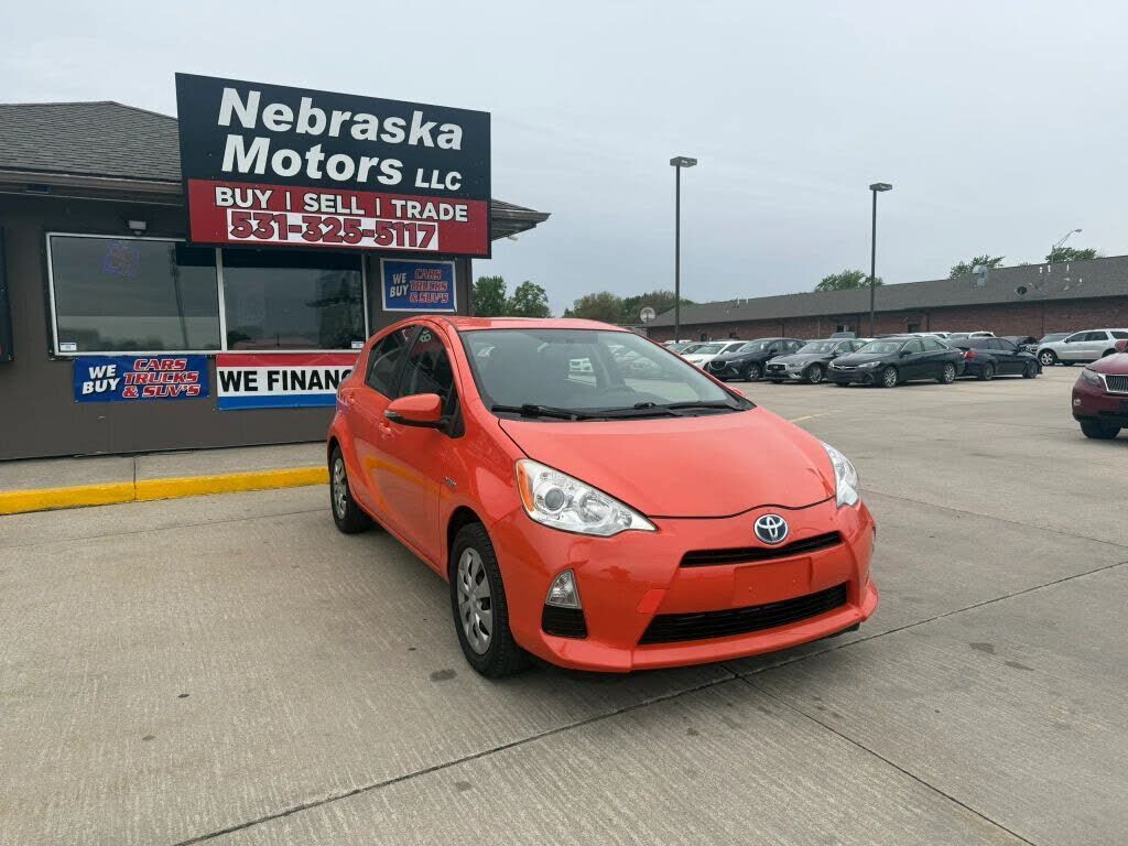 2014 TOYOTA Prius