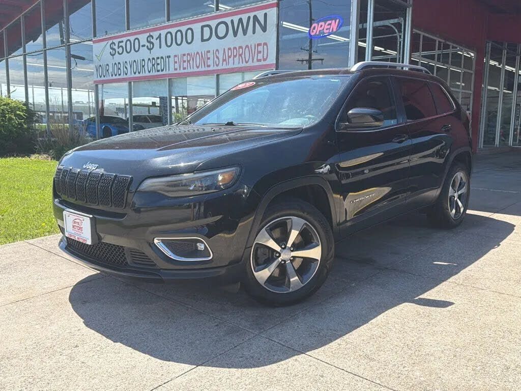 2019 JEEP Cherokee