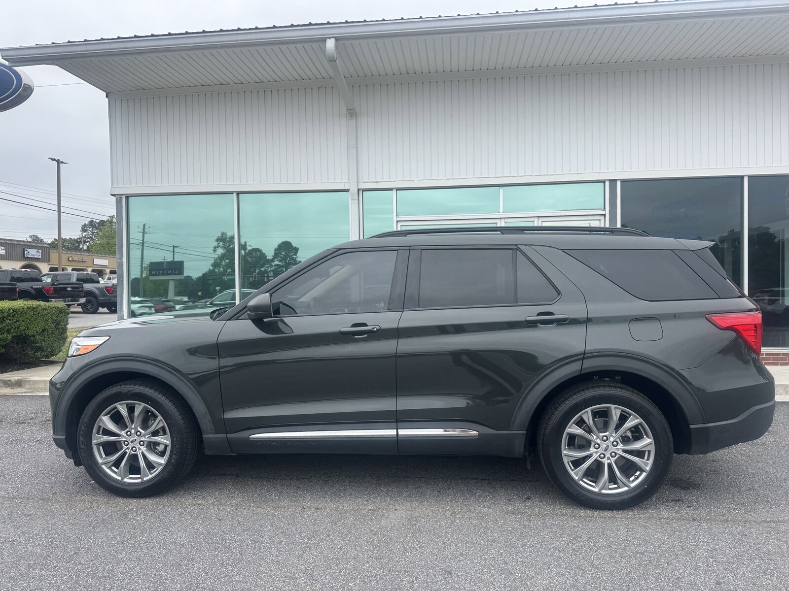 2022 FORD Explorer