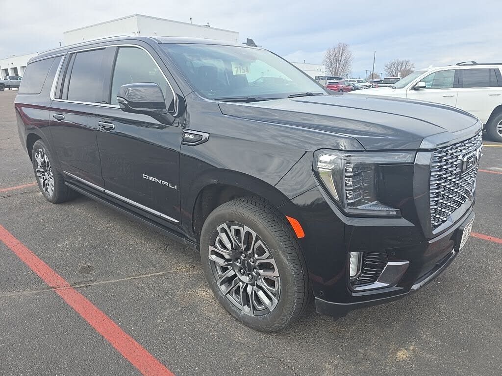 2023 GMC Yukon XL