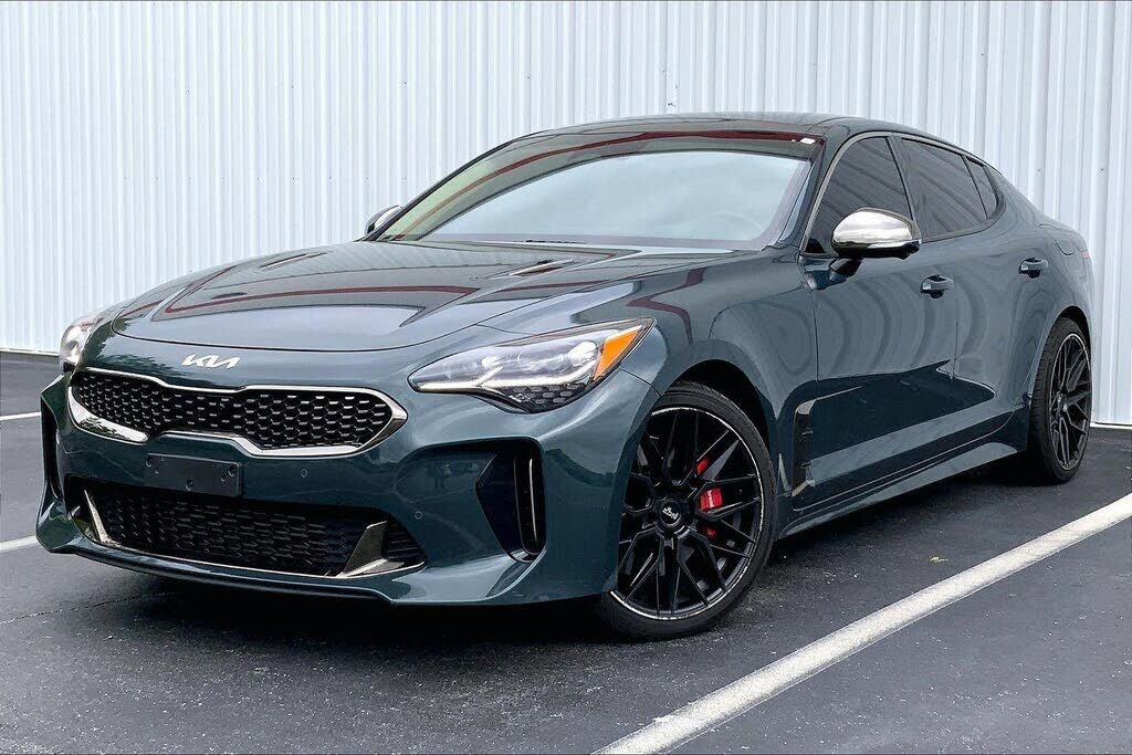 2023 KIA Stinger