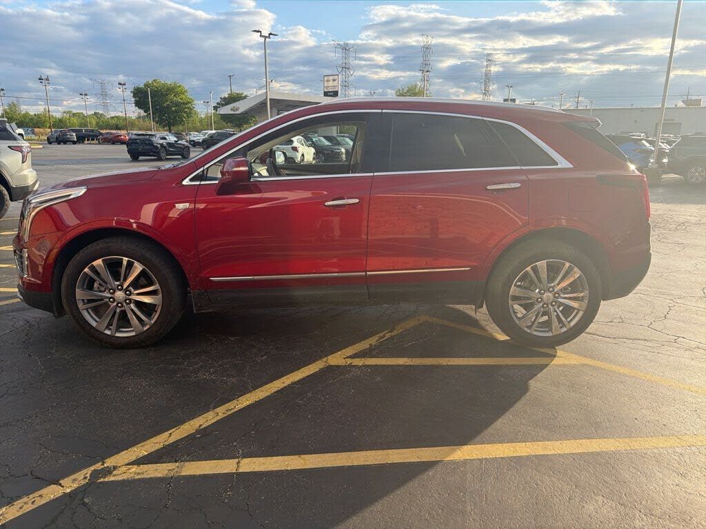 2024 CADILLAC XT5