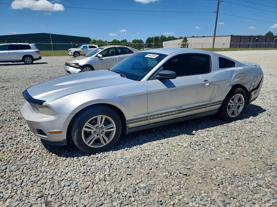 2010 FORD Mustang