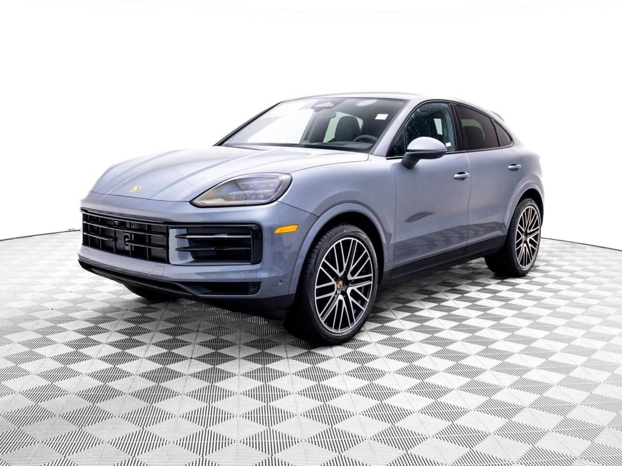 2026 PORSCHE Cayenne