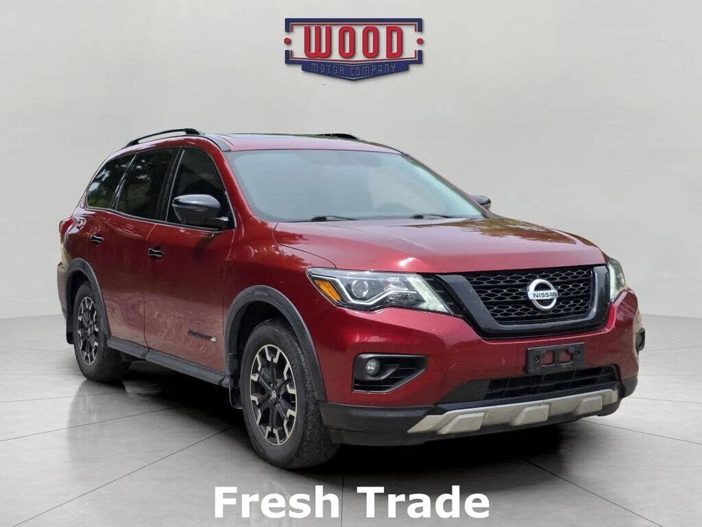 2020 NISSAN Pathfinder