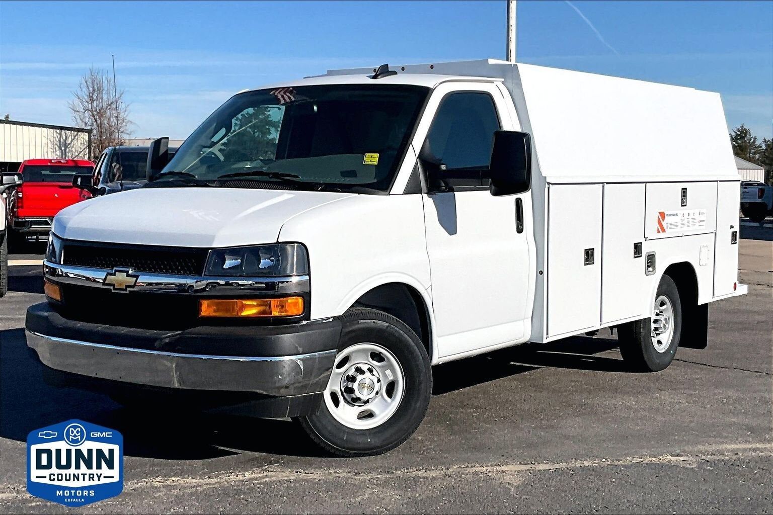 2025 CHEVROLET Express
