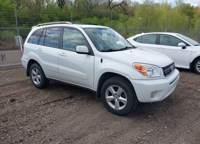 2005 TOYOTA RAV4