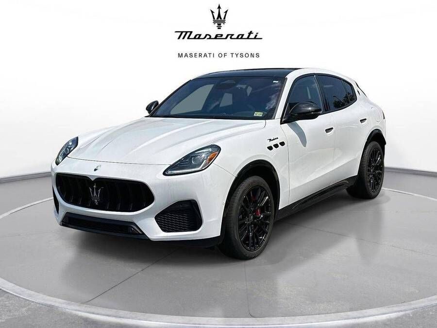 2025 MASERATI Grecale