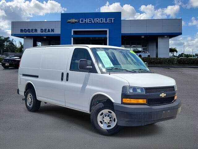 2021 CHEVROLET Express