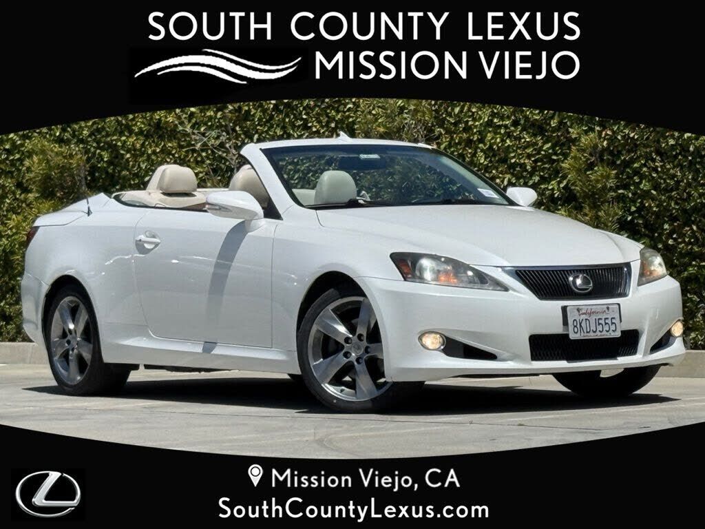 2011 LEXUS IS