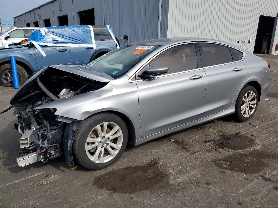 2016 CHRYSLER 200