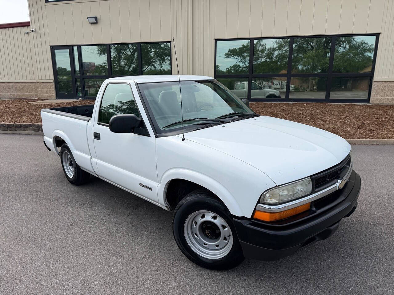 2002 CHEVROLET S-10 Pickup